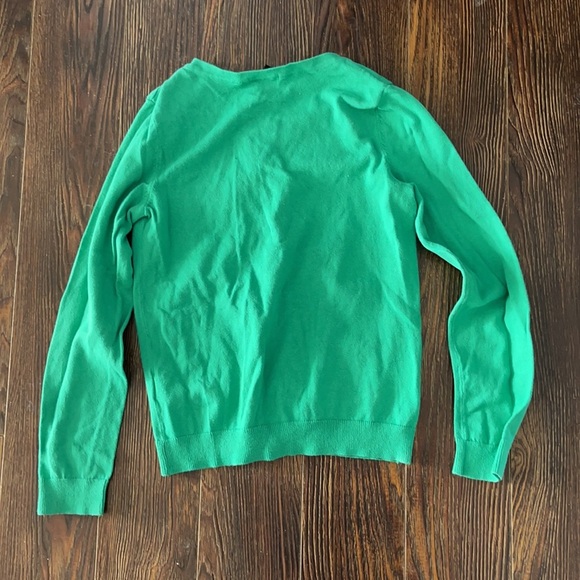 H&M button up green sweater size XS. - Picture 3 of 3
